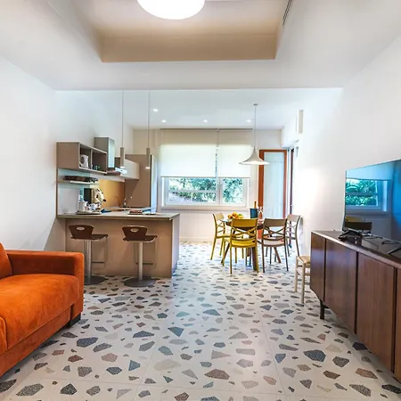 Holiday home Domus Fuorimura *